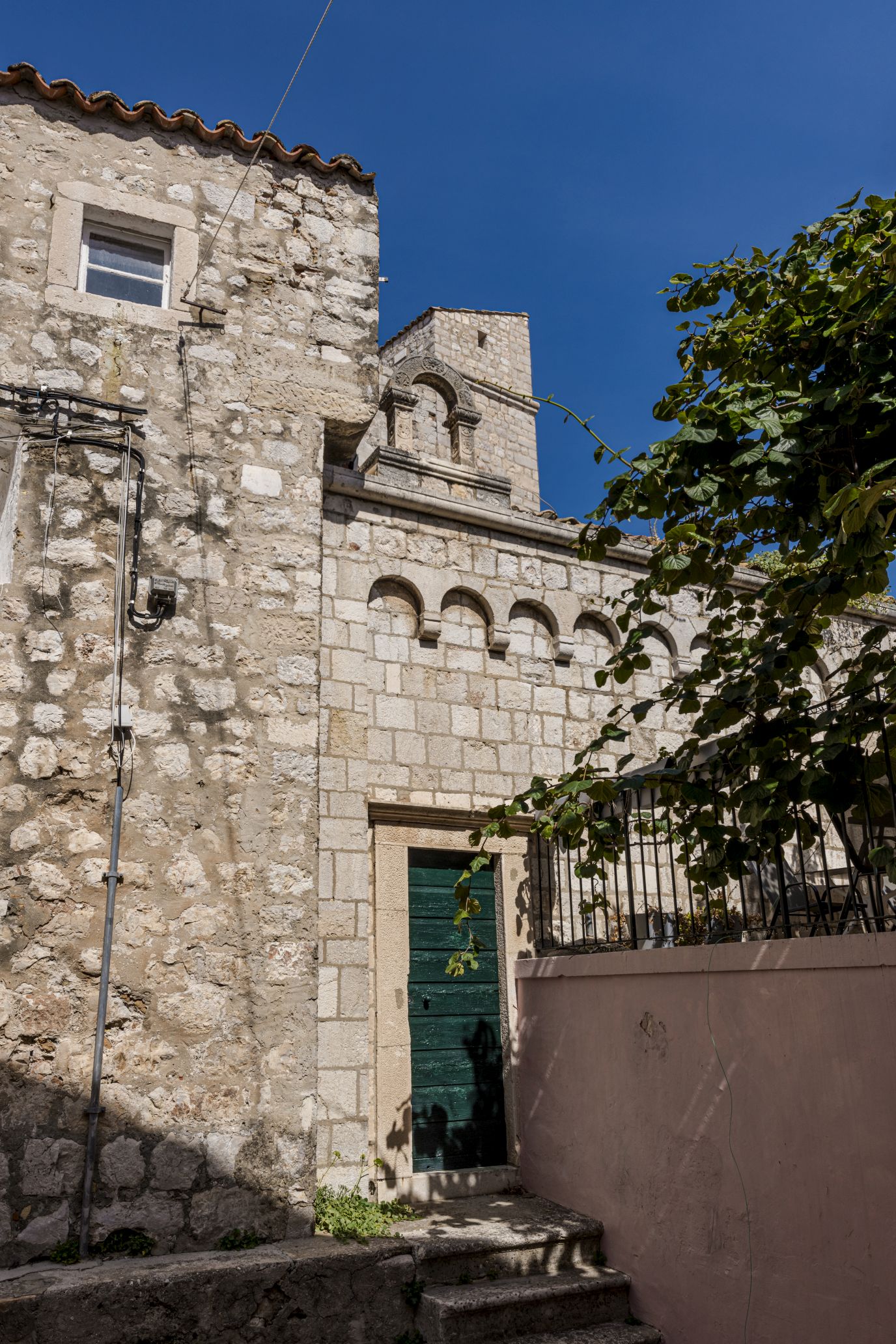 Crkvica sv. Jakova na Pelinama