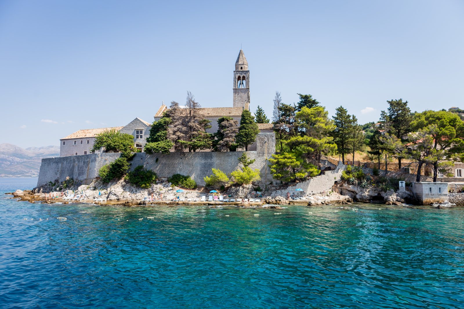 Ispod Svete