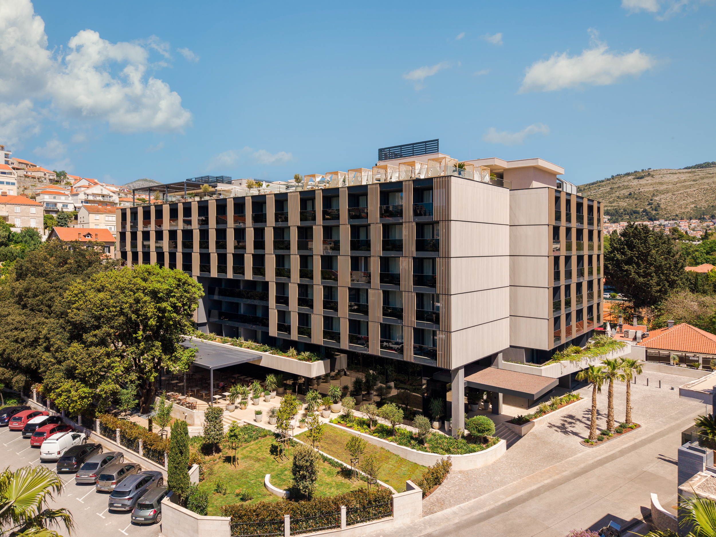 Hotel Sumratin
