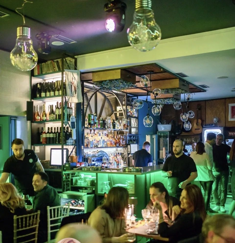 Bistro B49