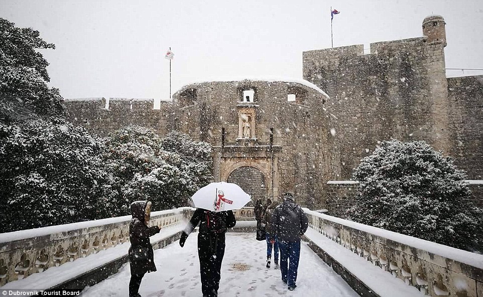 Daily Mail o snijegu u Dubrovniku