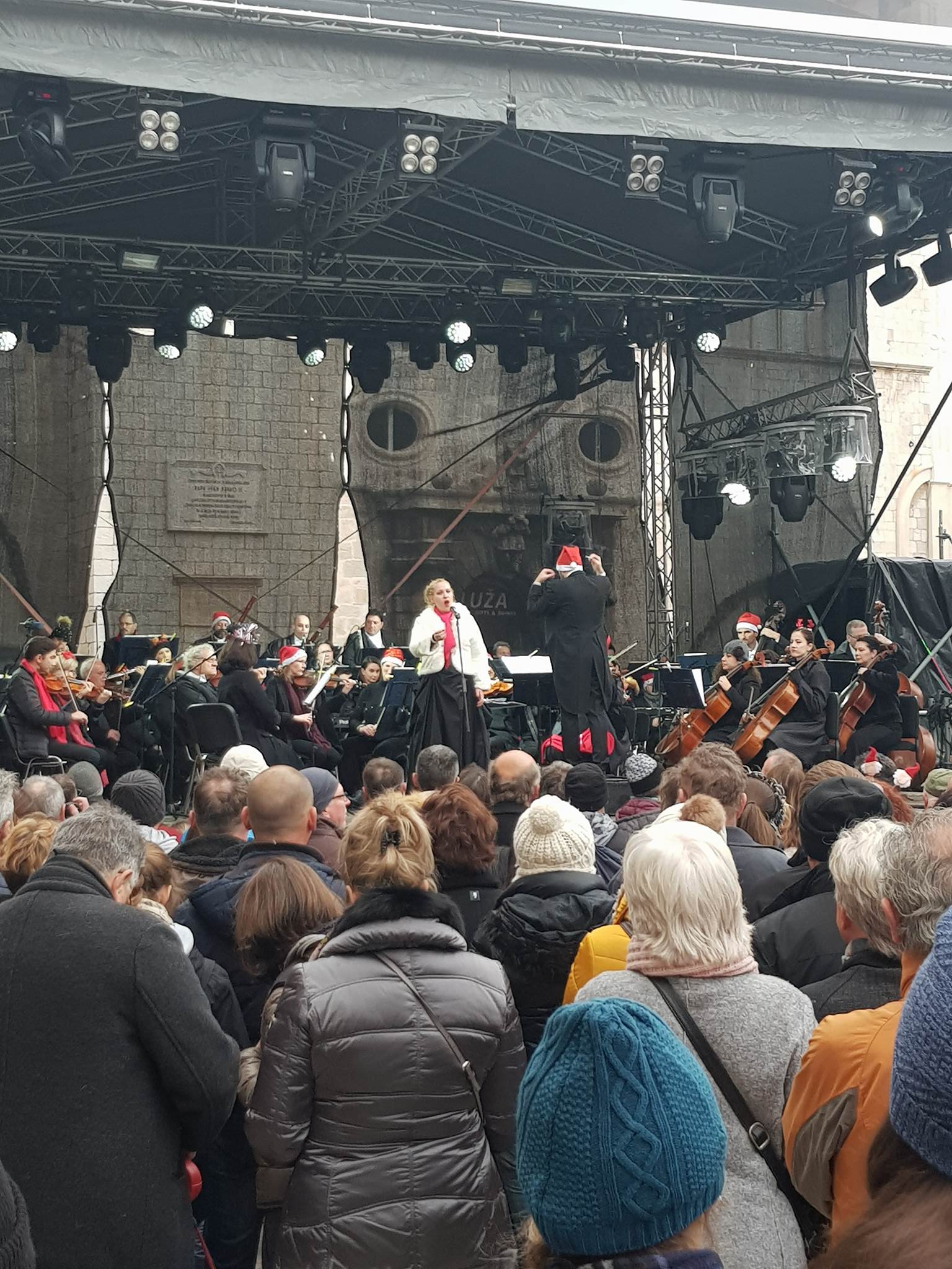 Novogodišnji koncert na Stradunu