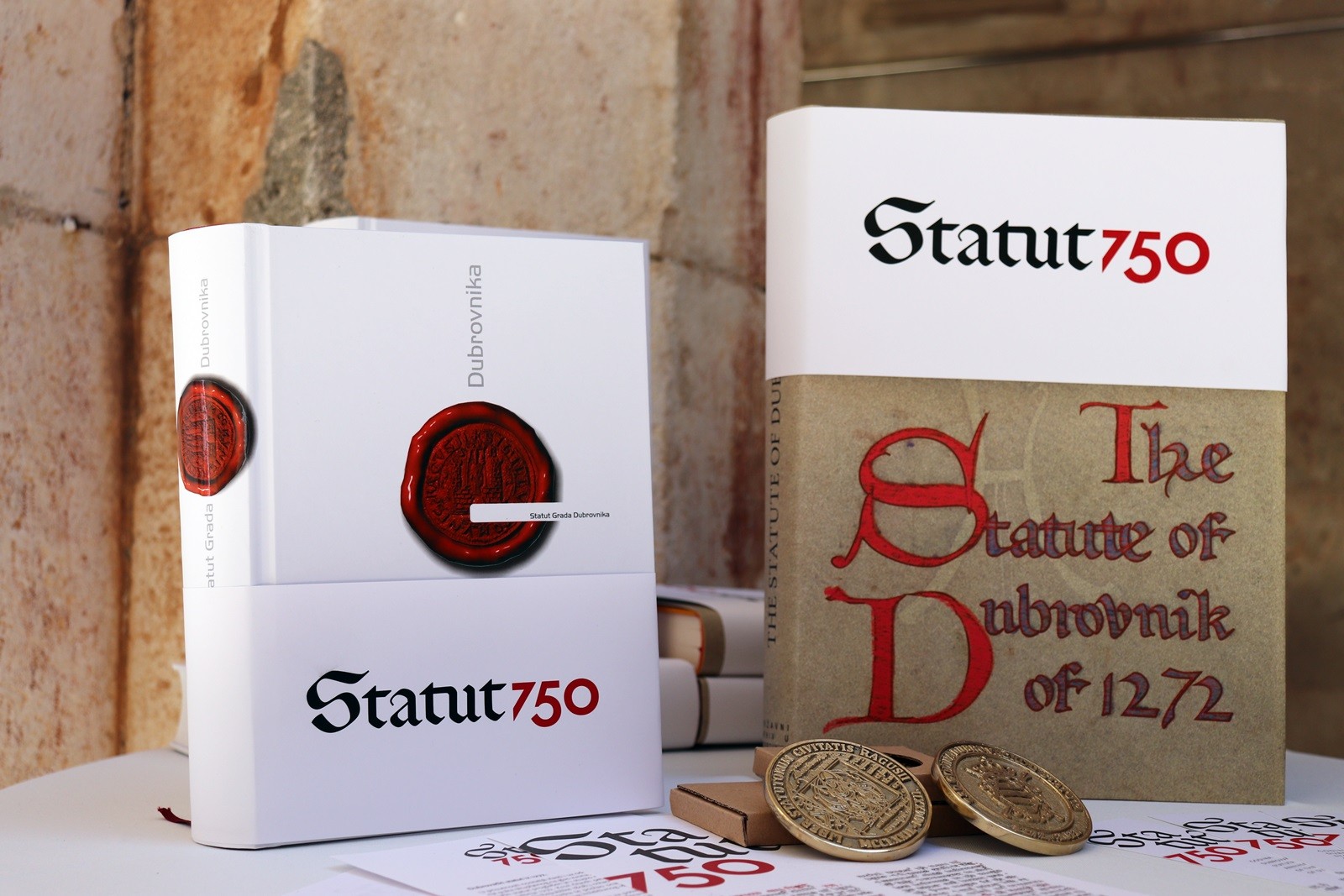 Thematic guided tour of the city, "750 years of the Statute of the City of Dubrovnik,"