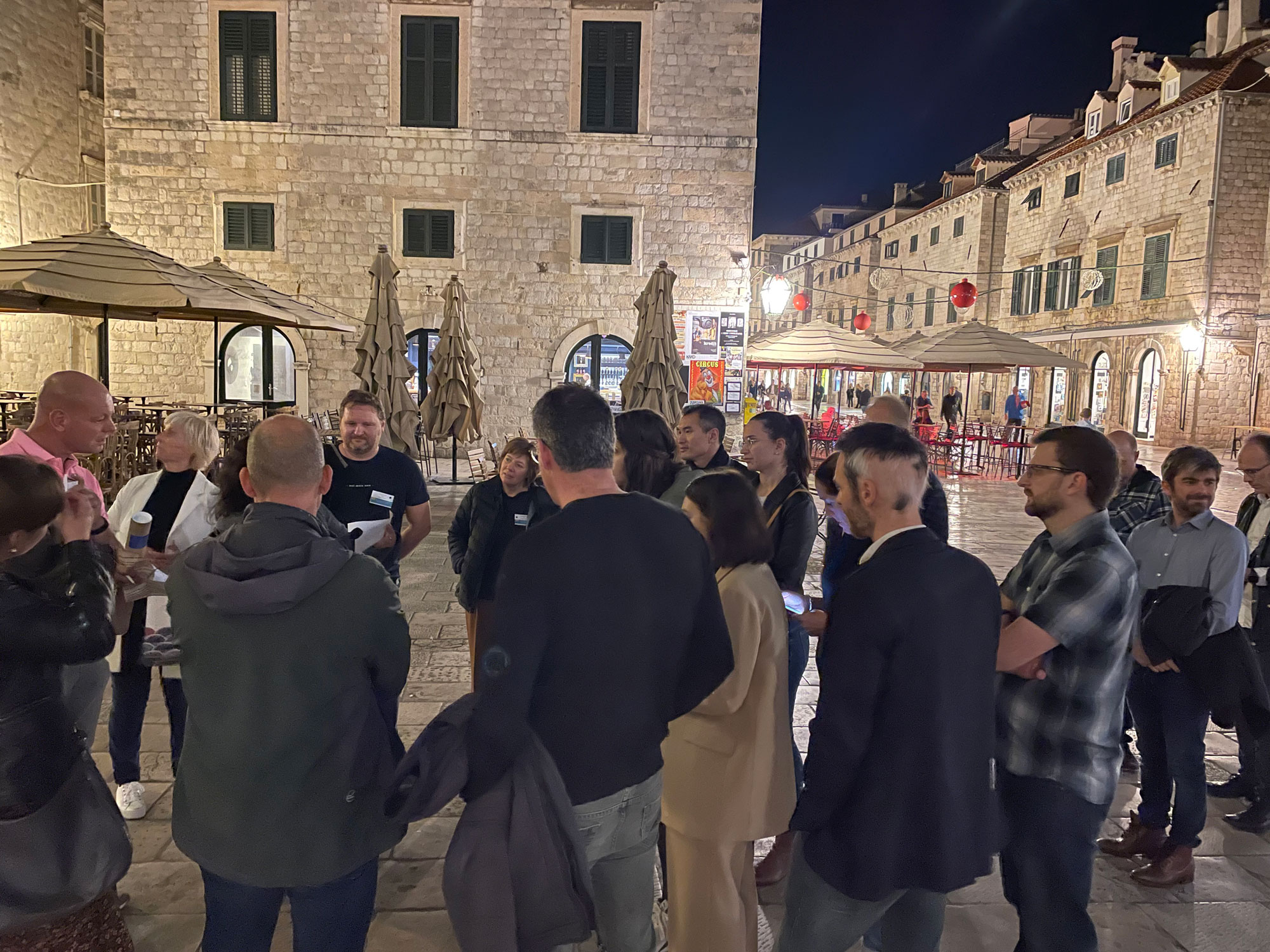 Get to know the history of Dubrovnik in an interesting search and quiz among the city walls