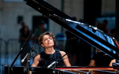 JASMINKA STANČUL, KLAVIR - FRANO MATUŠIĆ, GITARA